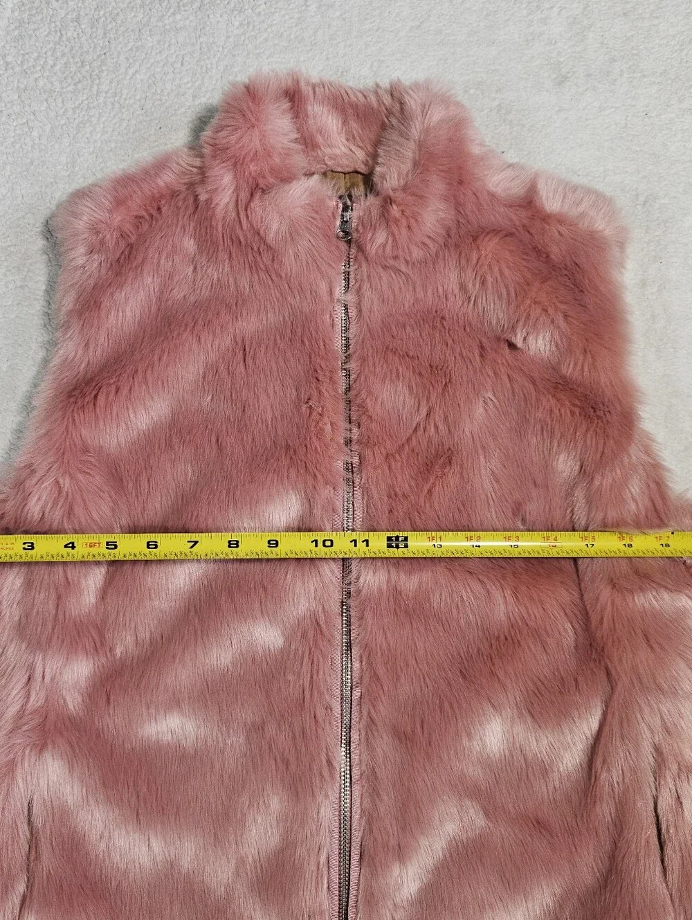 J Crew Faux Fur Furry Vest Vegan L Full Zip Women’s Rose Plush Pink.